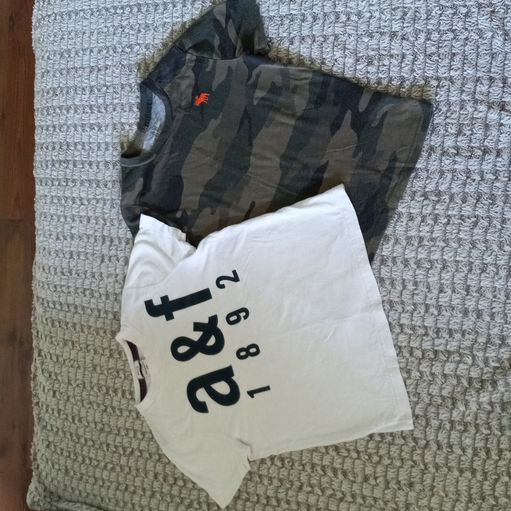 Boys abercrombie kids tshirts size 9/10